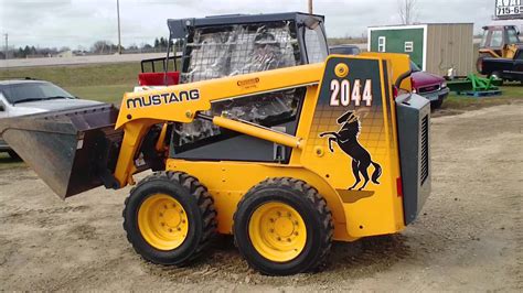 mustang skid steer 2044 motor oil|mustang skid steer dealer locator.